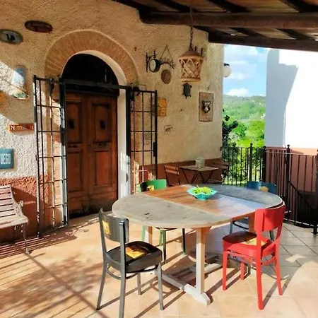 Casale Del Pino Narni * Vigne